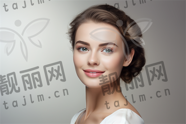 校对小丑